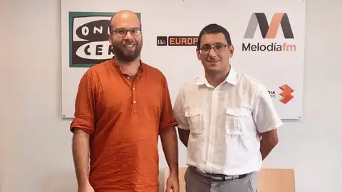 El conseller de modelo económico, turismo y trabajo del Govern, Iago Negueruela, junto al periodista de Onda Cero Illes Balears Martí Rodríguez El conseller de modelo económico, turismo y trabajo del Govern, Iago Negueruela, junto al periodista de Onda Cero Illes Balears Martí Rodríguez