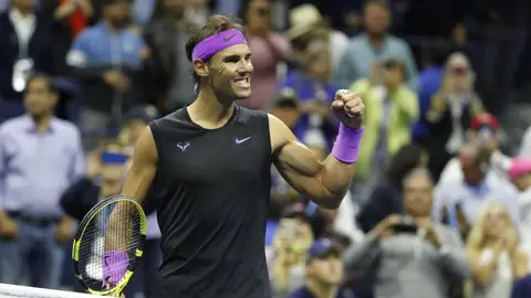 Deportes Antena 3 (07-09-19) Rafa Nadal supera a Matteo Berrettini y jugará la final del US Open contra Medveded Deportes Antena 3 (07-09-19) Rafa Nadal supera a Matteo Berrettini y jugará la final del US Open contra Medveded