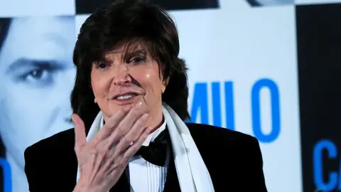 Camilo Sesto será incinerado este martes y sus restos descansarán en Alcoy por deseo expreso del artista Camilo Sesto será incinerado este martes y sus restos descansarán en Alcoy por deseo expreso del artista