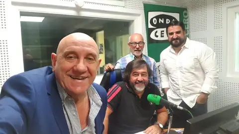 Tertulia en Más de Uno Ourense Tertulia en Más de Uno Ourense