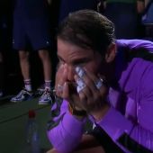 Rafa Nadal se emociona al ver el vídeo homenaje del US Open
