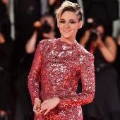 La actriz Kristen Stewart, en la alfombra roja del Festival de Venecia 2019