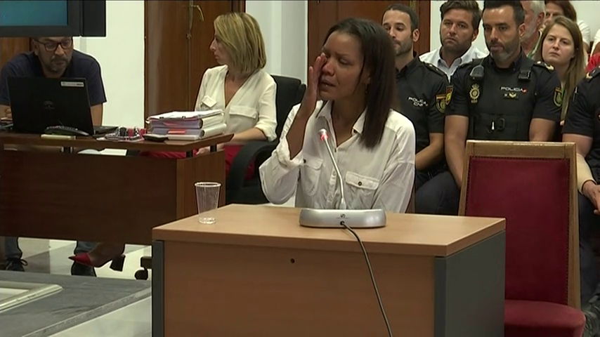 Ana Julia Quezada reconoce que mató a Gabriel: "Sólo quería taparle la boca porque chillaba 'negra fea'" Ana Julia Quezada reconoce que mató a Gabriel: "Sólo quería taparle la boca porque chillaba 'negra fea'"