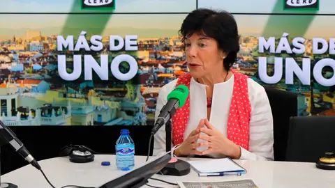 La ministra Isabel Celaá en Onda Cero La ministra Isabel Celaá en Onda Cero