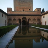 Patio de los Arrayanes de la Alhambra Patio de los Arrayanes de la Alhambra