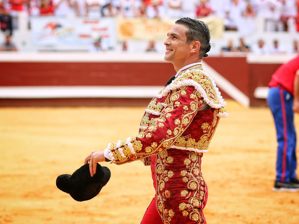 Onda Ruedo 2x02 | José María Manzanares habla con Onda Ruedo: "En Paco Ojeda he encontrado a alguien muy parecido a mi padre" Onda Ruedo 2x02 | José María Manzanares habla con Onda Ruedo: "En Paco Ojeda he encontrado a alguien muy parecido a mi padre"