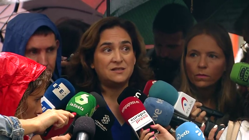 Ada Colau: "Esto no puede seguir así, Barcelona es nuestra casa" Ada Colau: "Esto no puede seguir así, Barcelona es nuestra casa"