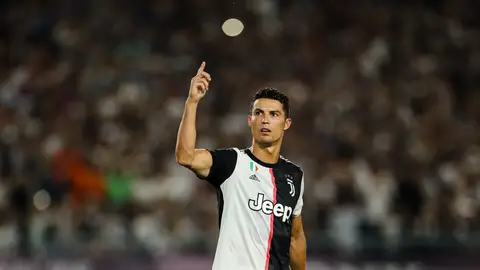 Cristiano Ronaldo, futbolista mejor pagado de la Serie A Cristiano Ronaldo, futbolista mejor pagado de la Serie A