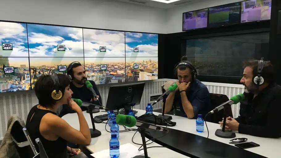 Hugo Silva, Marian Álvarez y Alfonso Cortés-Cavanillas presentan la película 'Sordo' en Kinótico Los actores y el director de la cinta charlan con David Martos en los estudios de Onda Cero