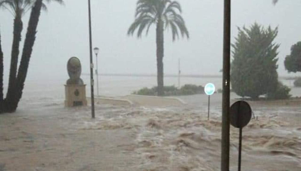 Santa Pola inundada.