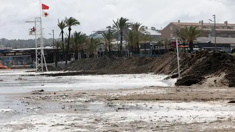 Noticias de la mañana (12-09-19) La DANA obliga a activar la alerta roja en la Comunidad Valenciana y Murcia por fuertes lluvias y vientos Noticias de la mañana (12-09-19) La DANA obliga a activar la alerta roja en la Comunidad Valenciana y Murcia por fuertes lluvias y vientos