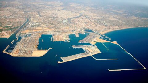 Vista a&eacute;rea del puerto de Val&egrave;ncia