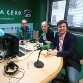 Con Héctor Díez (PSOE), José Navarro (PP), Eduardo García-Ontiveros (Ciudadanos) y José Ruiz, director de la UNED