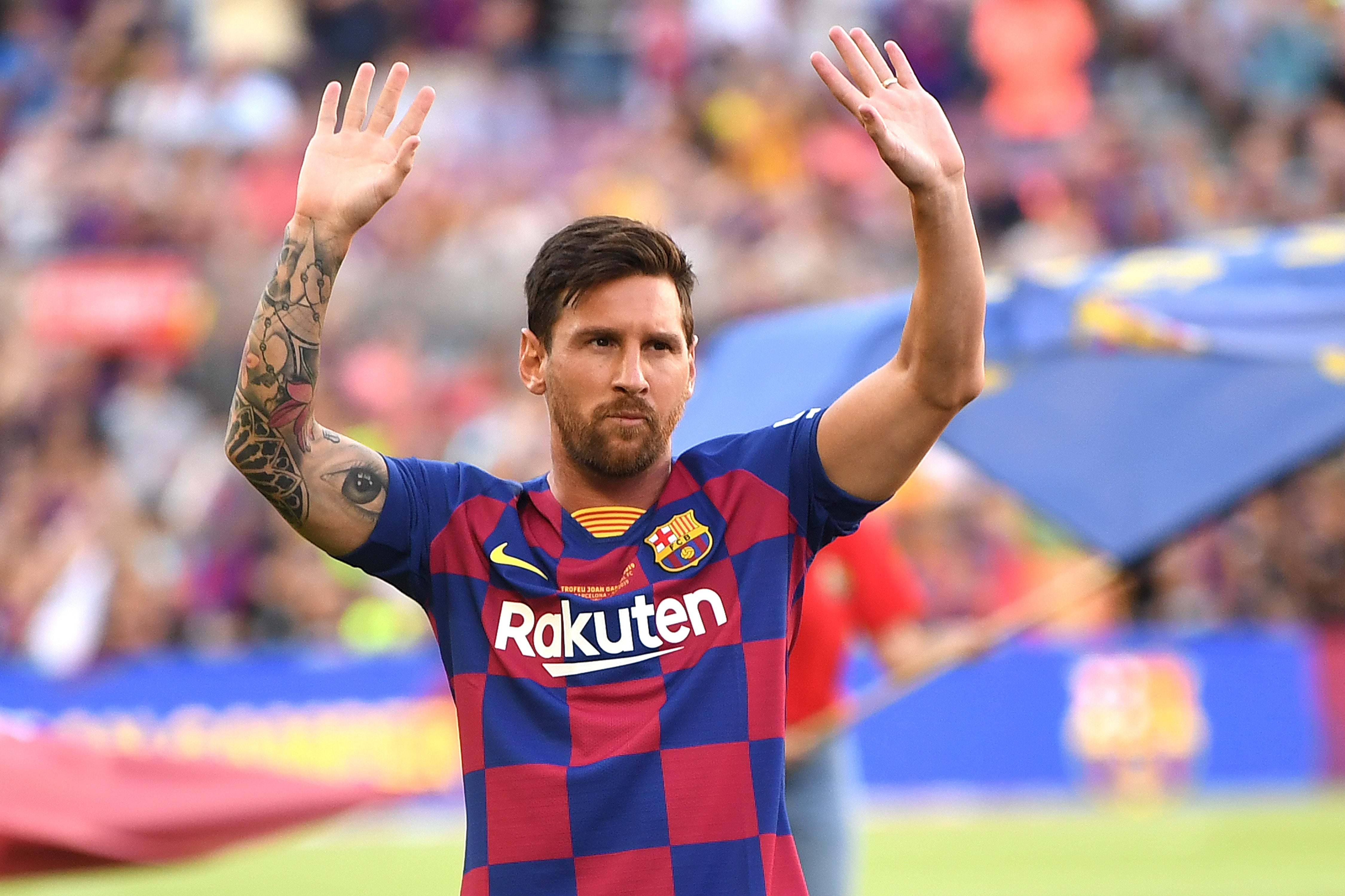 Messi completa se segundo entrenamiento y podría debutar esta temporada ante el Dortmund Messi completa se segundo entrenamiento y podría debutar esta temporada ante el Dortmund