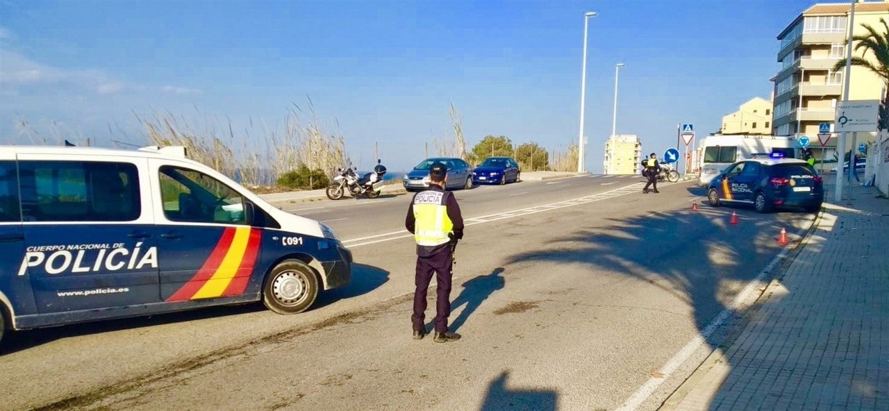 Buscan a un hombre de unos 40 años años en Los Arenales del Sol por una agresión sexual Buscan a un hombre de unos 40 años años en Los Arenales del Sol por una agresión sexual