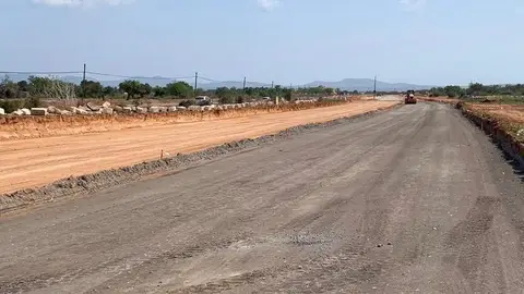 Una zona de la carretera de Campos en obras. Una zona de la carretera de Campos en obras.
