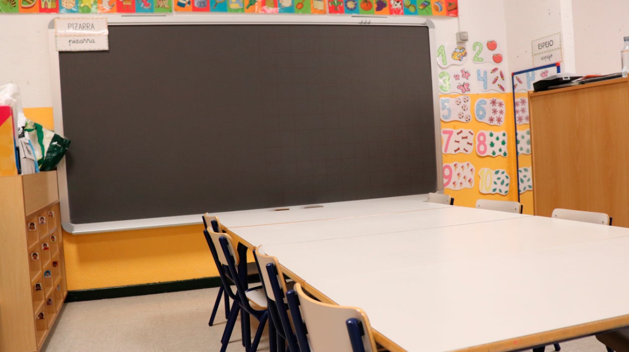 Recogen firmas para instar a Educación a mantener los cursos de inmersión en euskera para docentes Recogen firmas para instar a Educación a mantener los cursos de inmersión en euskera para docentes