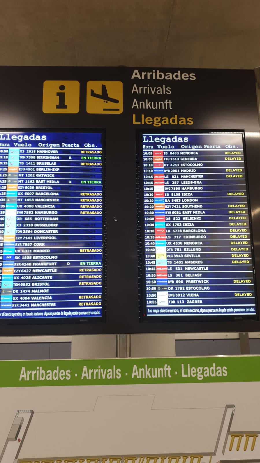 El tráfico aéreo del aeropuerto de Palma vuelve a abrir, tras la tormenta El tráfico aéreo del aeropuerto de Palma vuelve a abrir, tras la tormenta