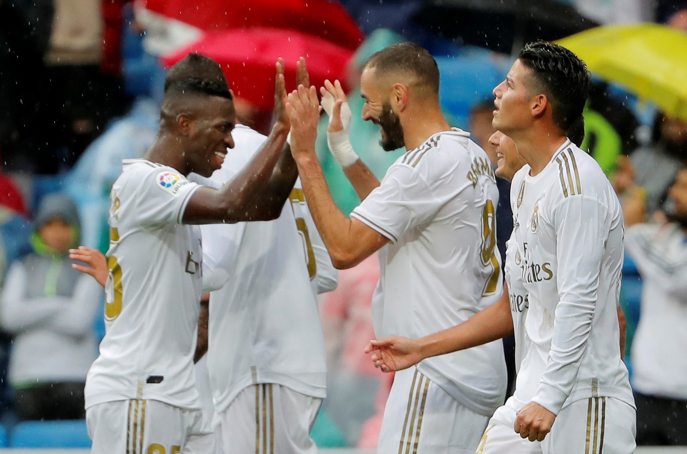 El Real Madrid tumba al Levante con sufrimiento final y vuelve a ganar en Liga El Real Madrid tumba al Levante con sufrimiento final y vuelve a ganar en Liga