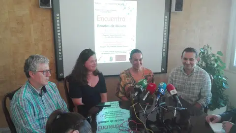 El Encuentro de Bandas de Música se celebrará el sábado en el Teatro Quijano El Encuentro de Bandas de Música se celebrará el sábado en el Teatro Quijano