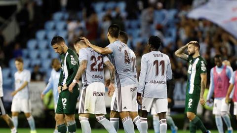 El Celta celebra el empate de Santi Mina ante el Espanyol