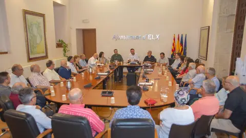Reunión con los alcaldes pedáneos de Elche. Reunión con los alcaldes pedáneos de Elche.