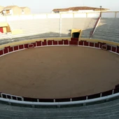 Vacunación masiva en la plaza de toros del pais vasco Vacunación masiva en la plaza de toros del pais vasco