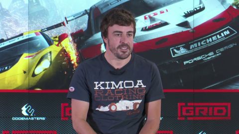 Fernando Alonso, en la presentaci&oacute;n del videojuego Grid