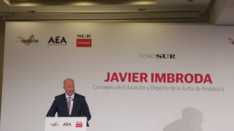 Javier Imbroda, consejero de educaci&oacute;n y deportes de la Junta de Andaluc&iacute;a
