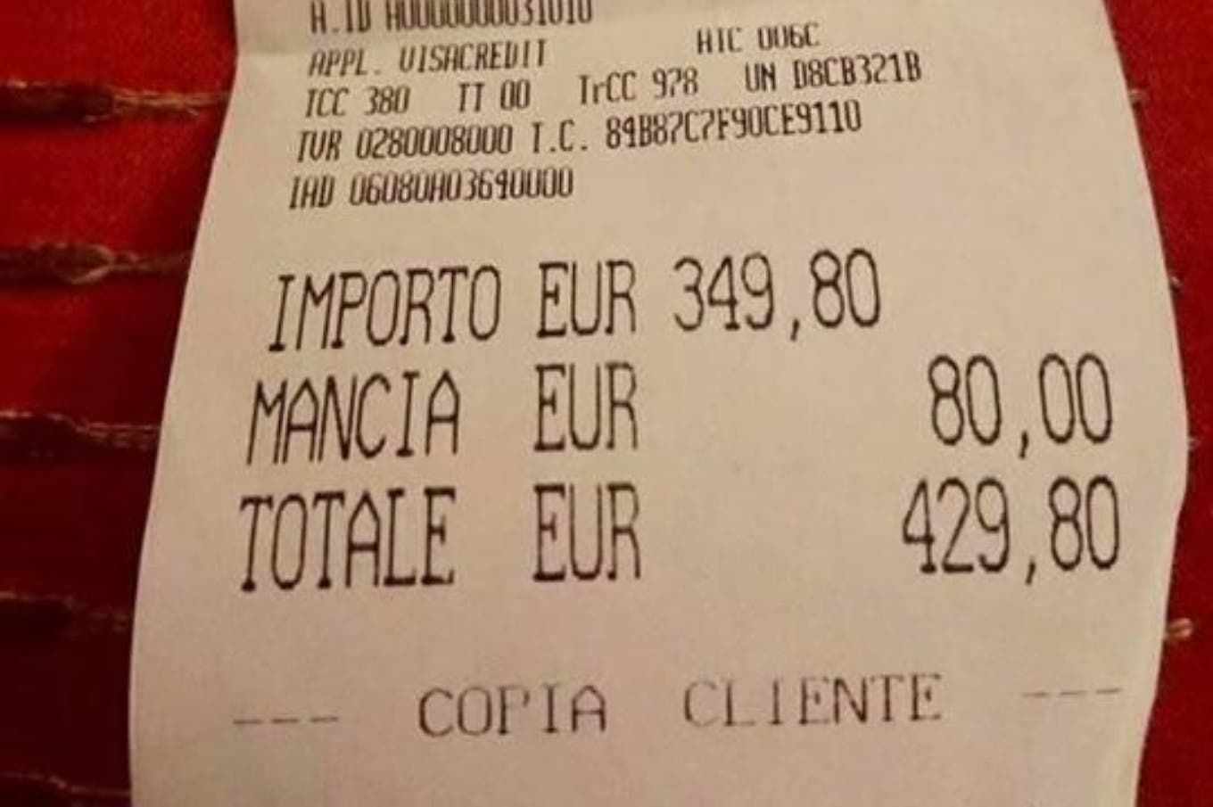 Les cobran más de 400 euros por dos platos de espaguetis en un restaurante de Roma Les cobran más de 400 euros por dos platos de espaguetis en un restaurante de Roma