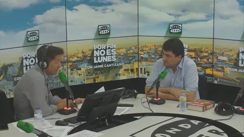 Mario Amorós sobre su libro: "Era un auténtico reto aportar algo nuevo sobre la figura de Pinochet" Mario Amorós sobre su libro: "Era un auténtico reto aportar algo nuevo sobre la figura de Pinochet"