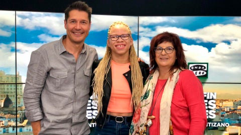 Adi Iglesias, Lina Iglesias y Jaime Cantizano