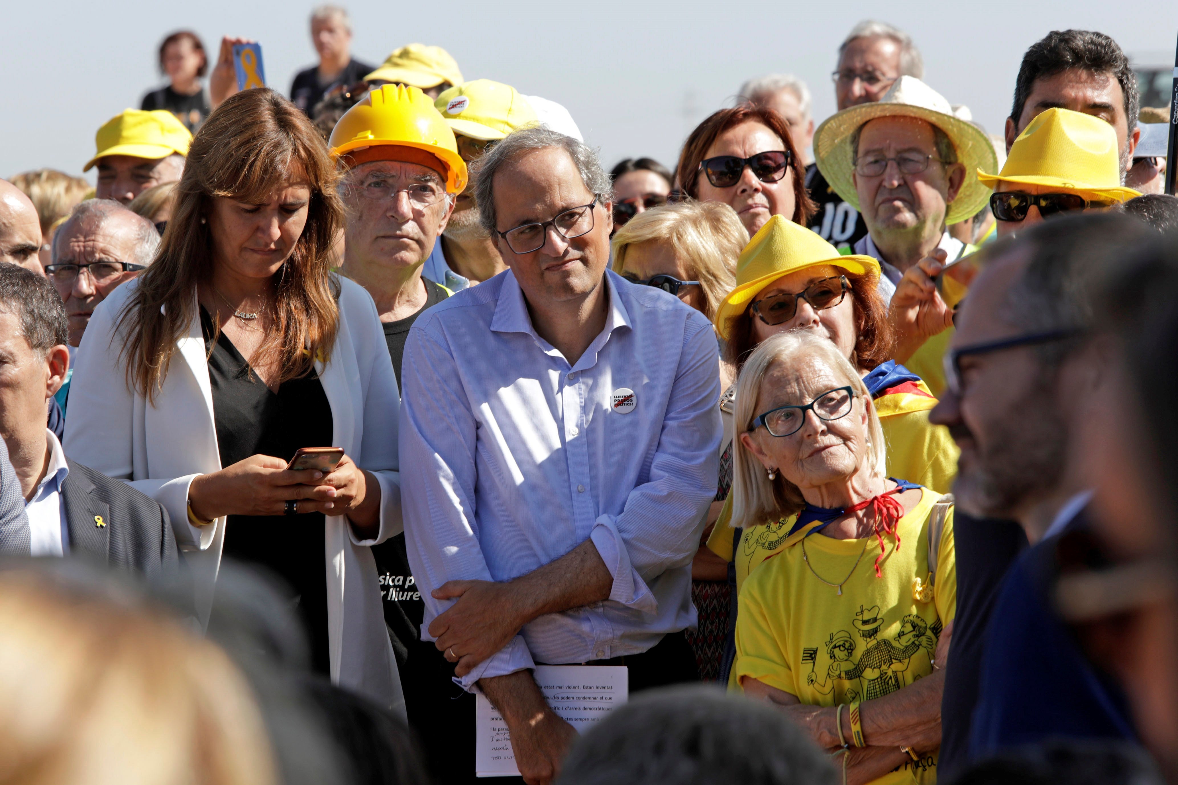 Torra habló con varios investigados de los CDR y respaldó sus acciones de protesta Torra habló con varios investigados de los CDR y respaldó sus acciones de protesta