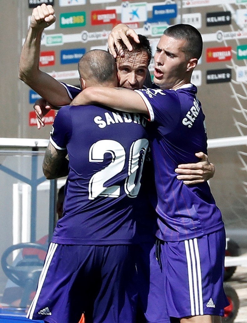 El Valladolid hunde al Espanyol en el RCDE Stadium El Valladolid hunde al Espanyol en el RCDE Stadium
