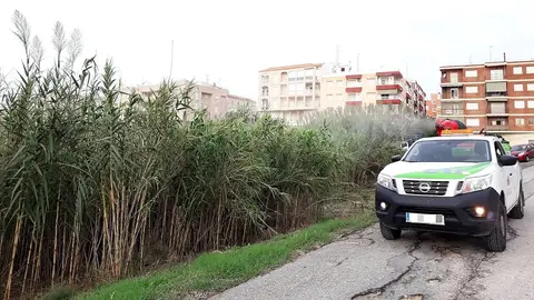 CTL fumigando con un camión. CTL fumigando con un camión.