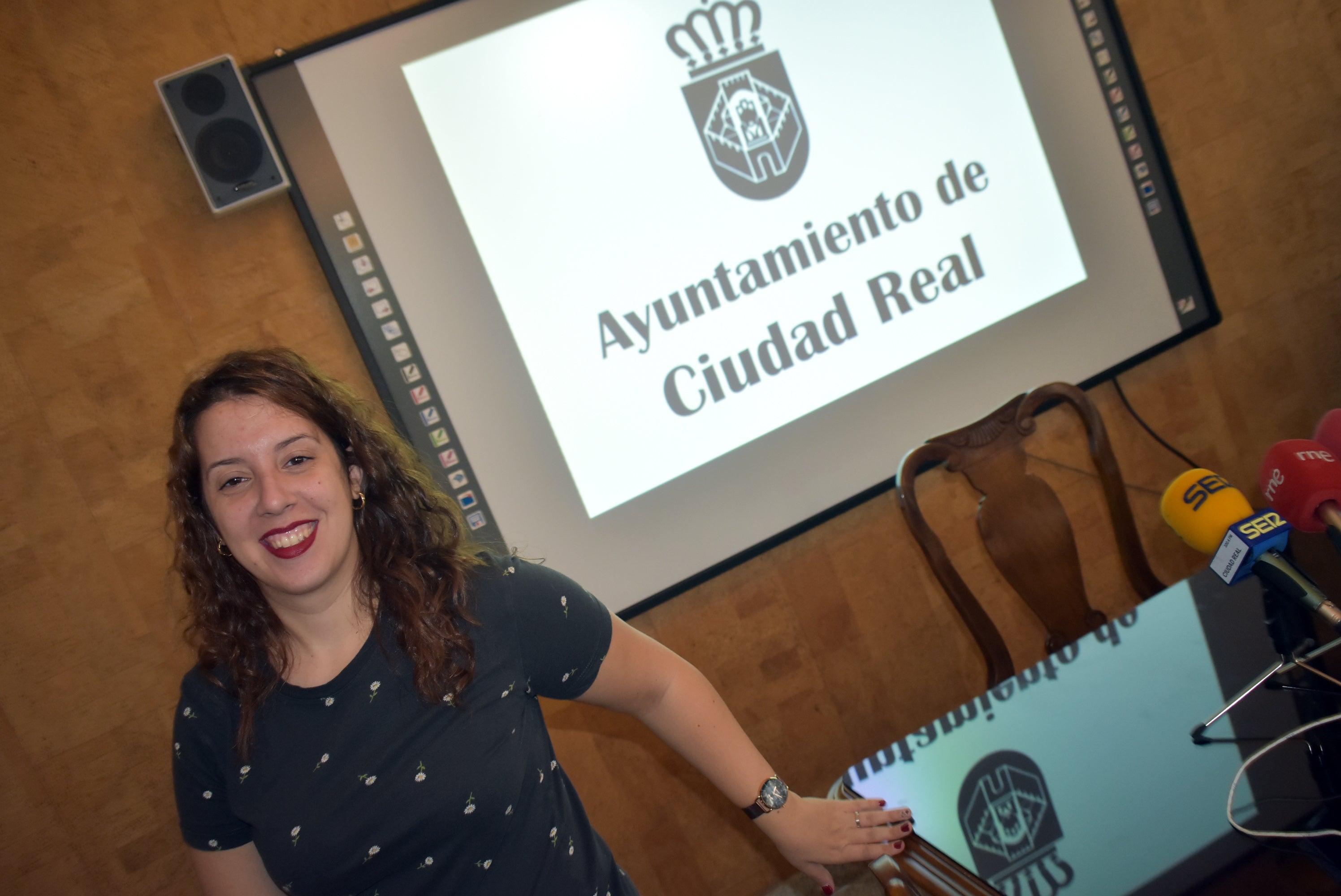 Impulso a la peatonalización de la Avda. Alfonso X El Sabio y Bernardo Mulleras Impulso a la peatonalización de la Avda. Alfonso X El Sabio y Bernardo Mulleras