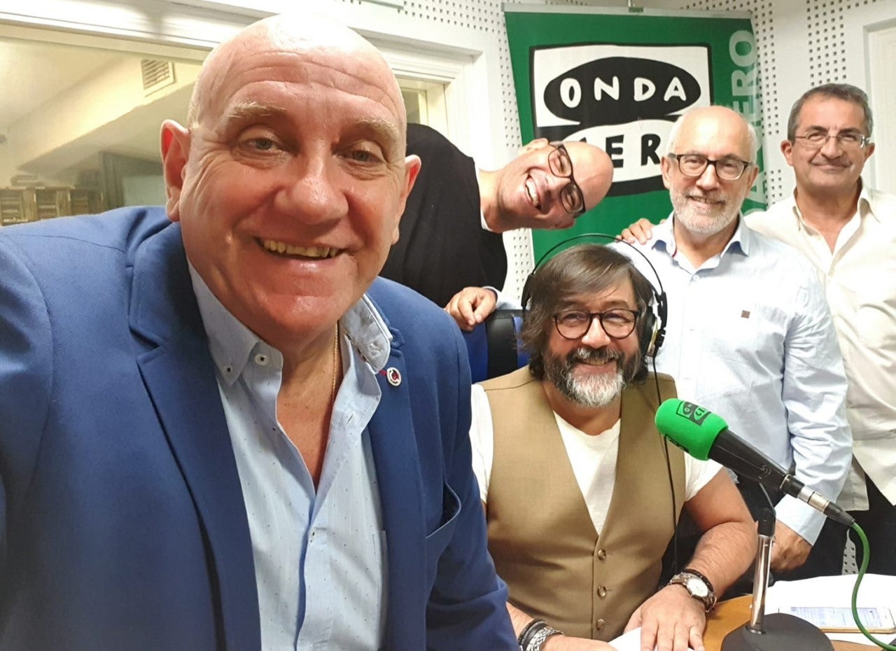 A actualidade en tertulia en Más de Uno Ourense A actualidade en tertulia en Más de Uno Ourense