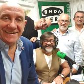Tertulia en Más de Uno Ourense