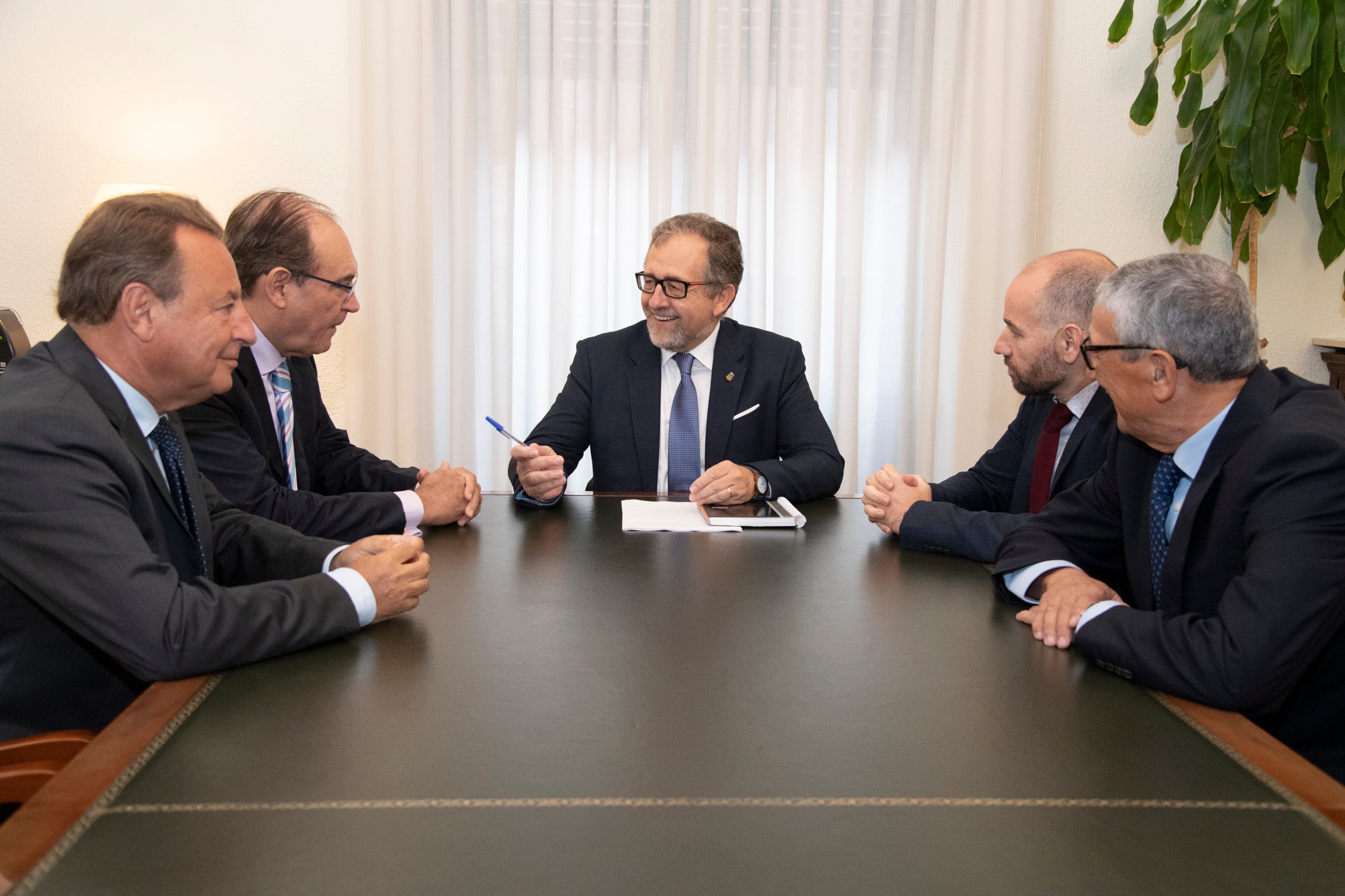 La Diputación y ASCER trabajarán de forma coordinada para crear sinergias que beneficien a la industria y a la sociedad de Castellón La Diputación y ASCER trabajarán de forma coordinada para crear sinergias que beneficien a la industria y a la sociedad de Castellón