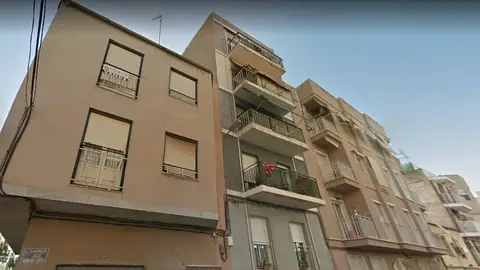 Edificio de la calle José Romero López de Elche. Edificio de la calle José Romero López de Elche.