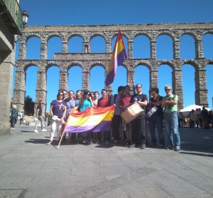 República, Segovia República, Segovia