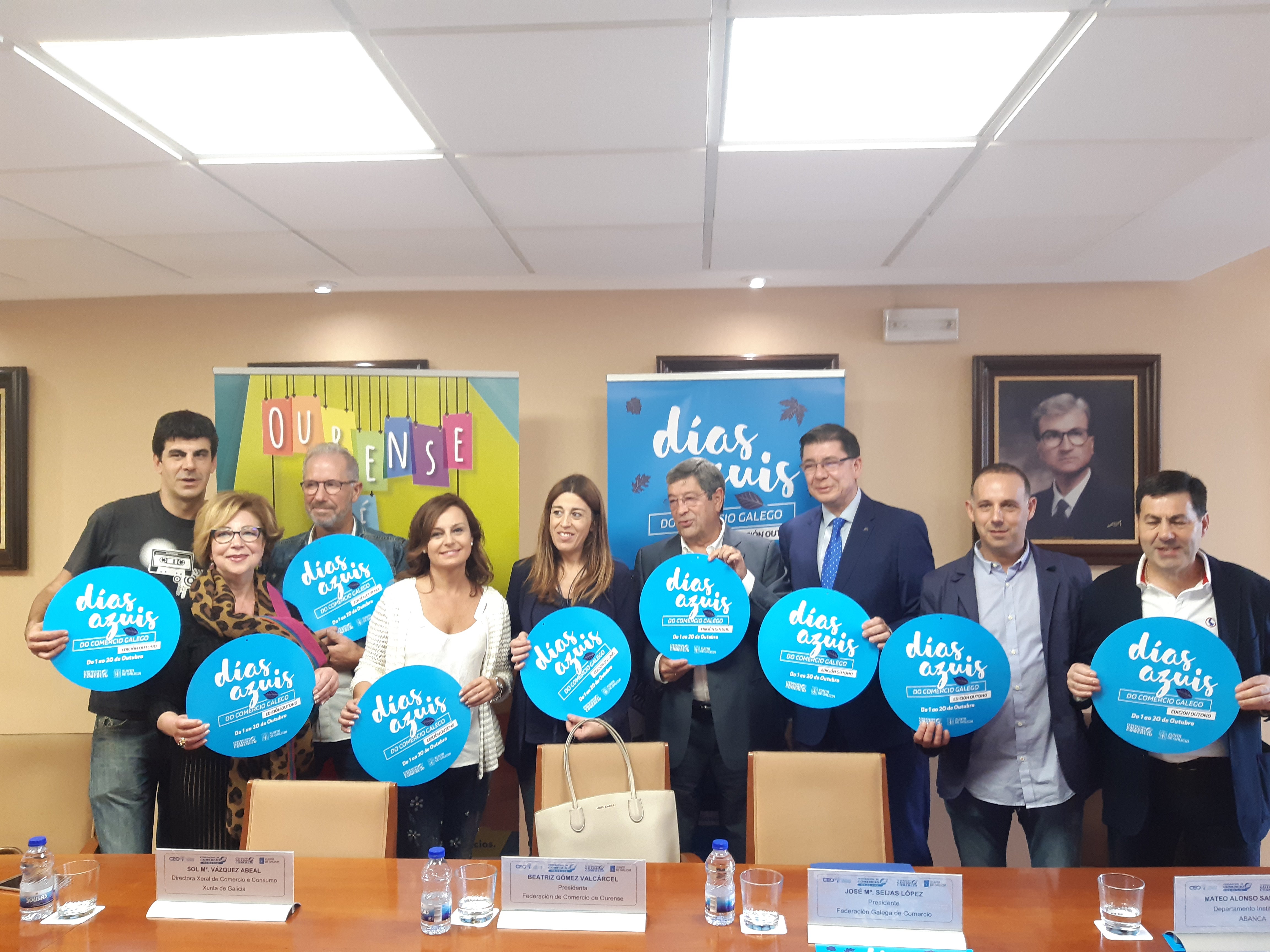 Os comerciantes ourensáns poñen en marcha a edición de outono dos “Días Azuis" Os comerciantes ourensáns poñen en marcha a edición de outono dos “Días Azuis"