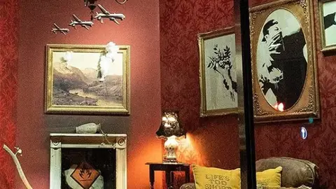Imagen de la exposición, que ha compartido Banksy en su cuenta de Instagram Imagen de la exposición, que ha compartido Banksy en su cuenta de Instagram