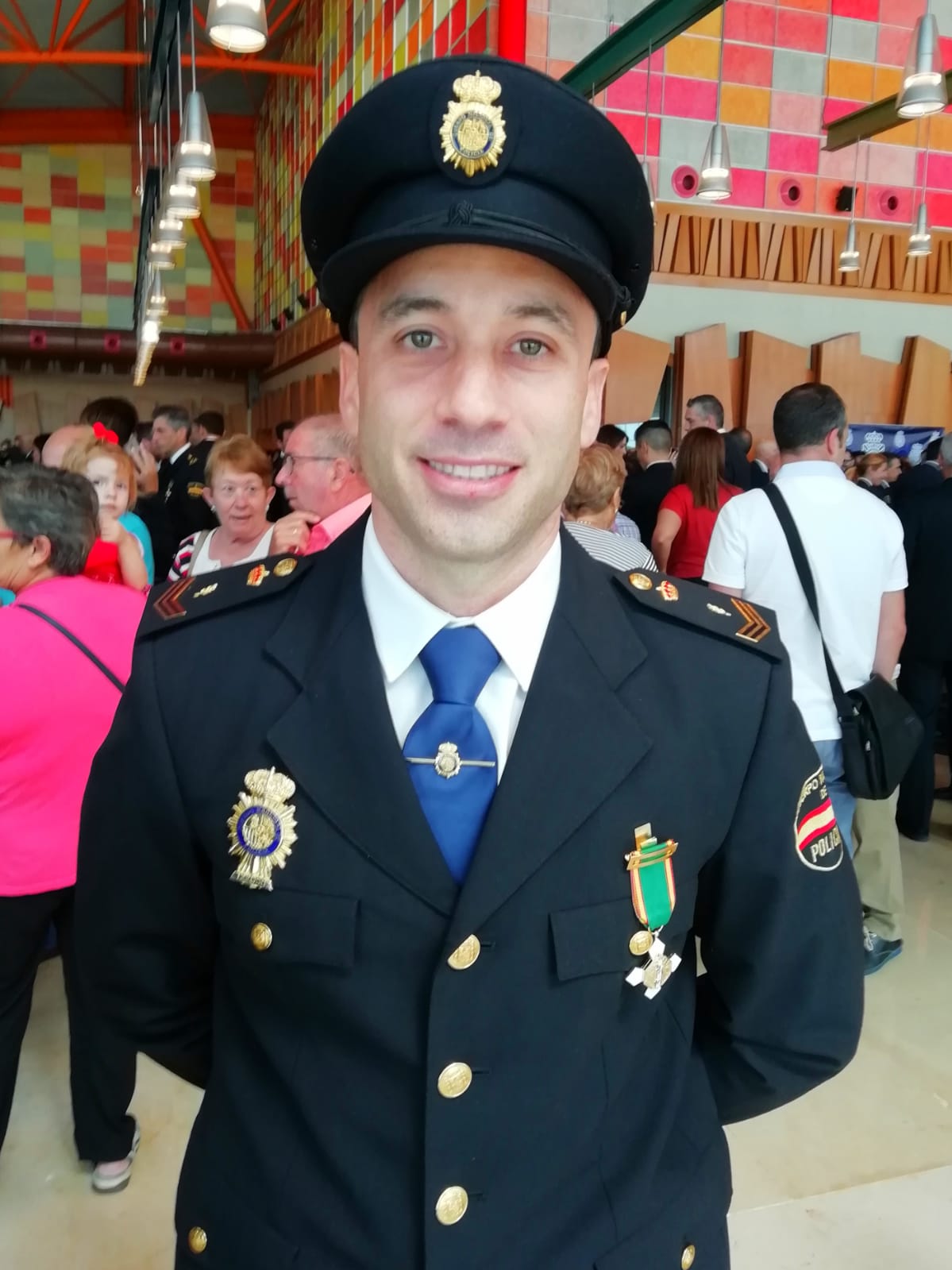 "Procuro no contar cosas en casa para no preocupar a la familia" "Procuro no contar cosas en casa para no preocupar a la familia"