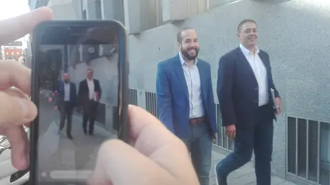 González Caballero y José Manuel Bolaños, a su llegada a la Audiencia Provincial González Caballero y José Manuel Bolaños, a su llegada a la Audiencia Provincial