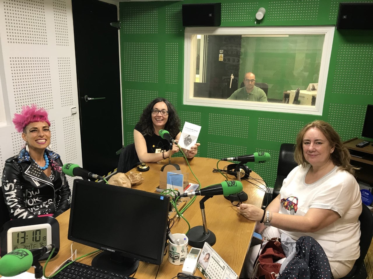 O aniversario do voto feminino en tertulia O aniversario do voto feminino en tertulia