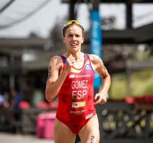 La ilicitana Tamara Gómez, en el triatlón de Malmö defendiendo los colores de la selección española. La ilicitana Tamara Gómez, en el triatlón de Malmö defendiendo los colores de la selección española.