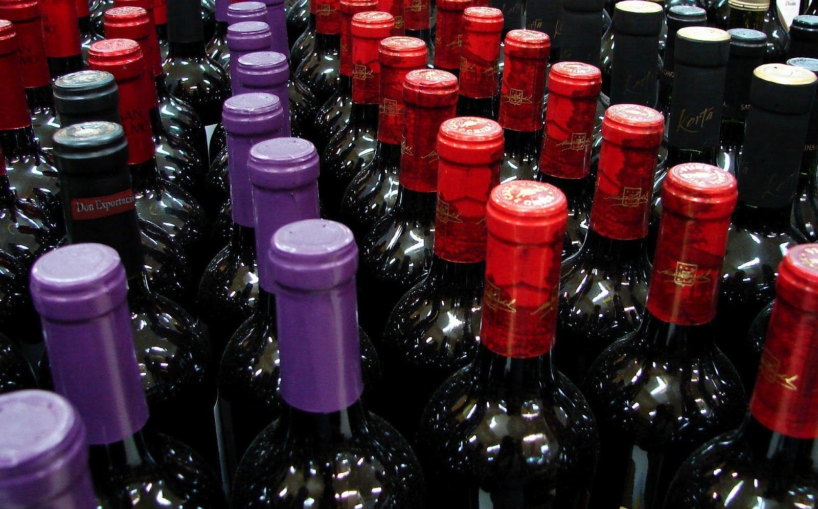 El comercio de vino, aceite y queso de Ciudad Real se vería muy afectado por los aranceles de Trump El comercio de vino, aceite y queso de Ciudad Real se vería muy afectado por los aranceles de Trump