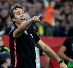 El entrenador del Sevilla, Julen Lopetegui. El entrenador del Sevilla, Julen Lopetegui.