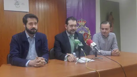La Asociación de Cofradías ha presentado los actos que se organizarán con motivo de la Semana Santa La Asociación de Cofradías ha presentado los actos que se organizarán con motivo de la Semana Santa
